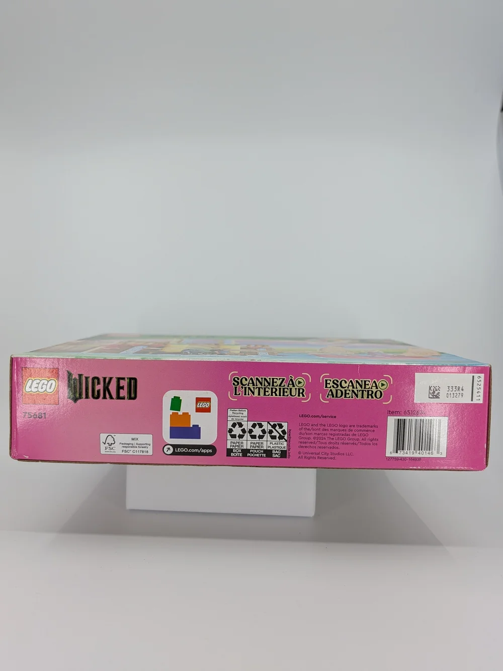 LEGO 75681 Wicked Glinda, Elphaba & Nessarose at Shiz Uni Sealed In Damaged Box